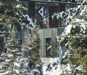 Гостиница Riders Hotel, Лакс